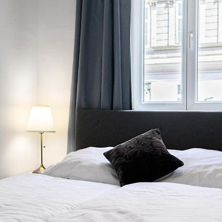 Attractive Apartment Near Wiener Stadthalle Екстериор снимка