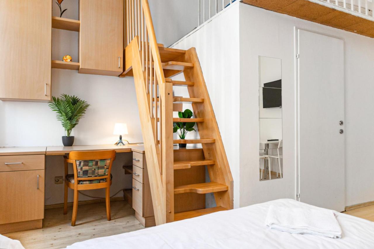 Attractive Apartment Near Wiener Stadthalle Екстериор снимка